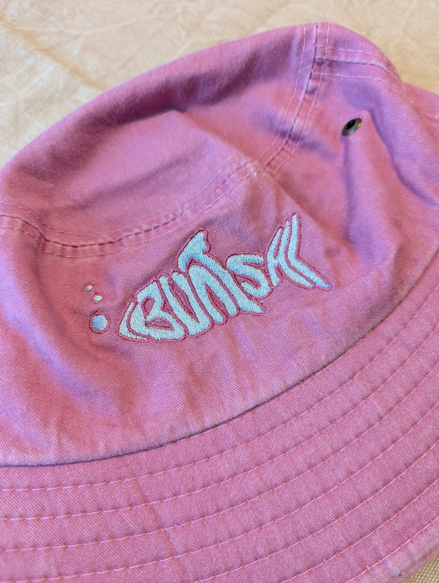 Buntsh-Fish logo, Bubblegum-pink, Bucket hat