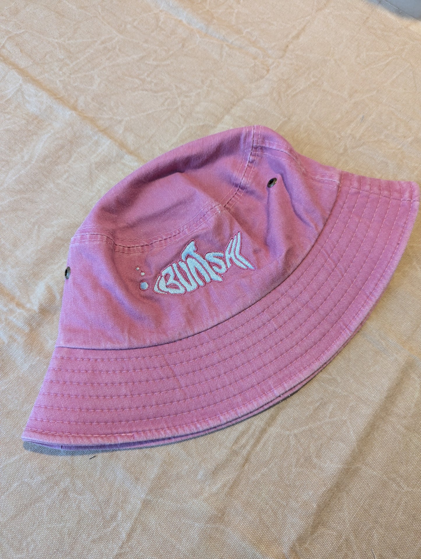 Buntsh-Fish logo, Bubblegum-pink, Bucket hat