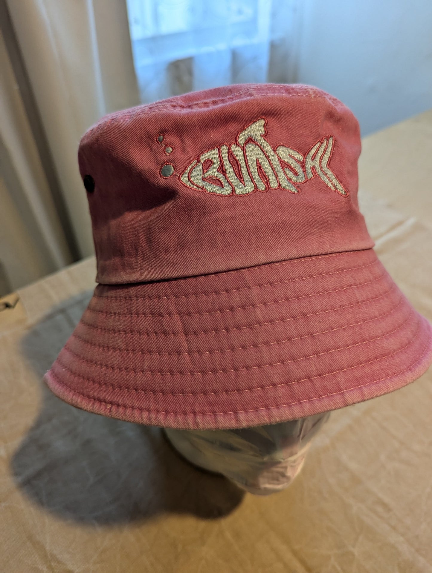 Buntsh-Fish logo, Bubblegum-pink, Bucket hat