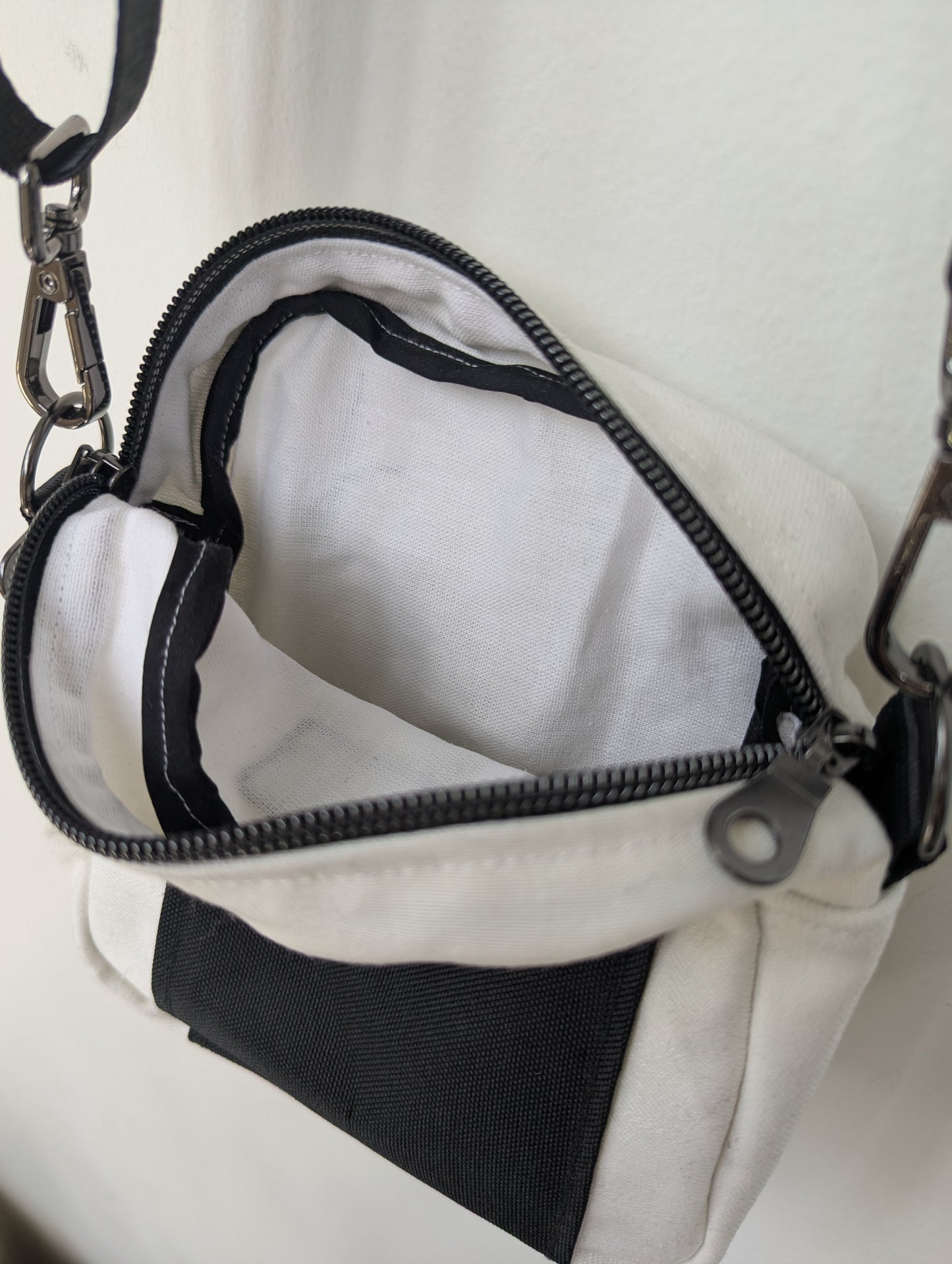 Upcycled "Onigiri" Buntsh-box bag,  Black & White (1 of 1)
