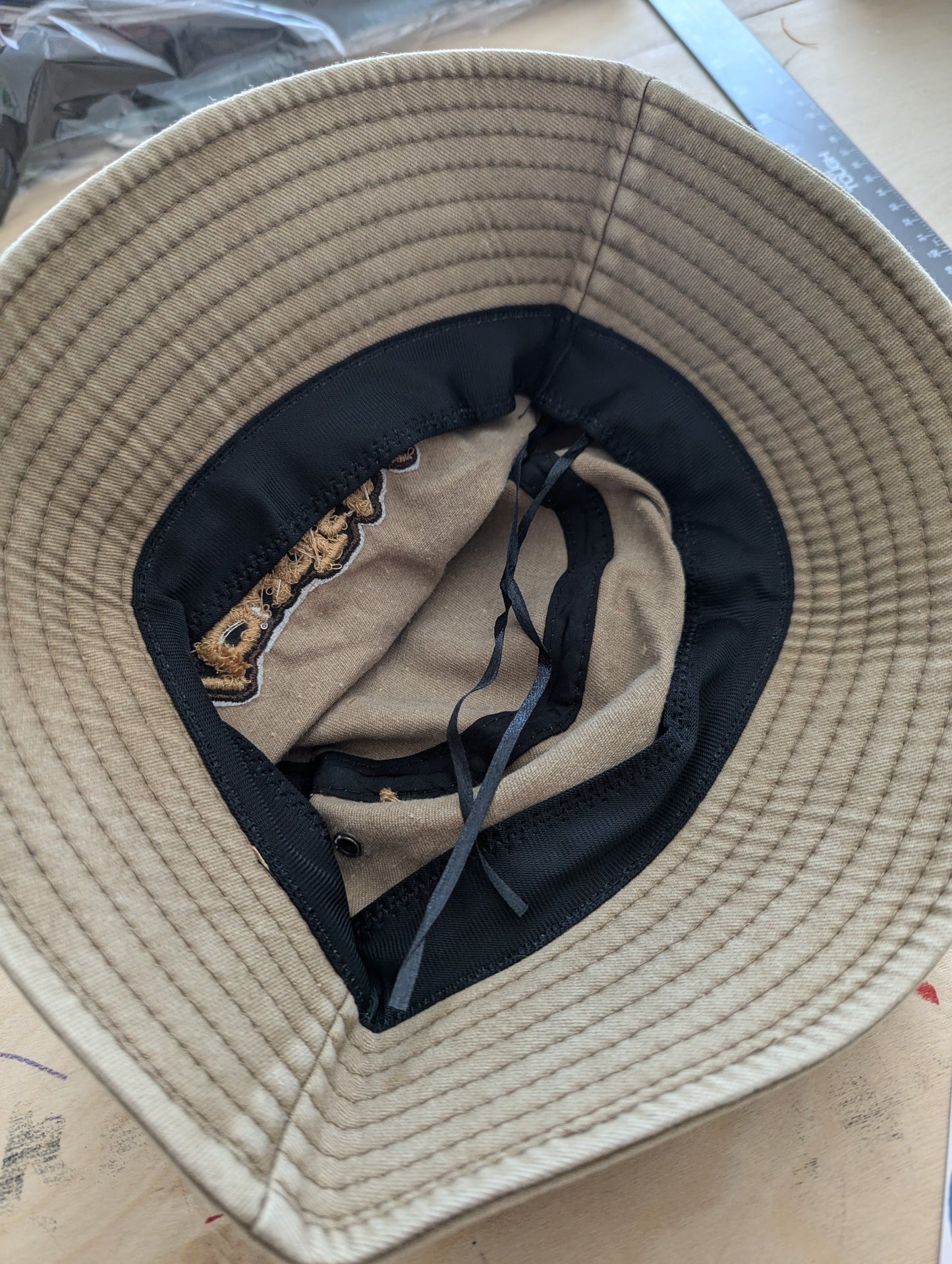 Buntsh, "Sandstorm" Bucket hat